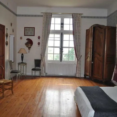 Chateau Logis De Roche