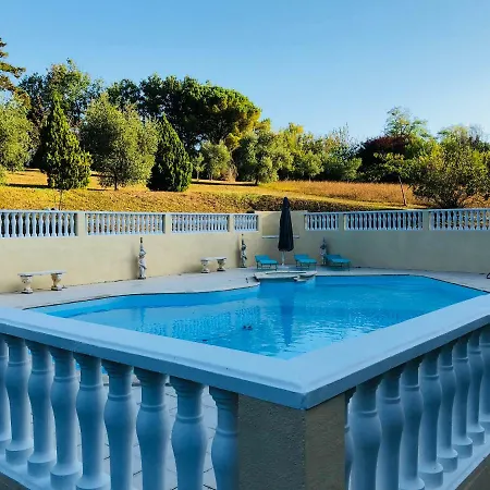 Chateau Logis De Roche Nyaraló *