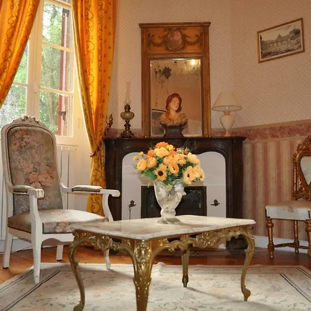 Chateau Logis De Roche Nyaraló Clairac