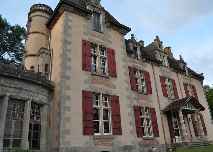 Château Logis De Roche